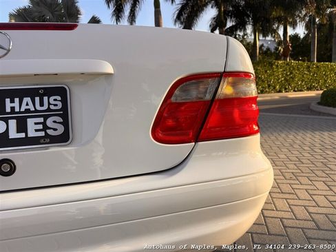 Used 2001 Mercedes-Benz CLK 430 Cabriolet image 21