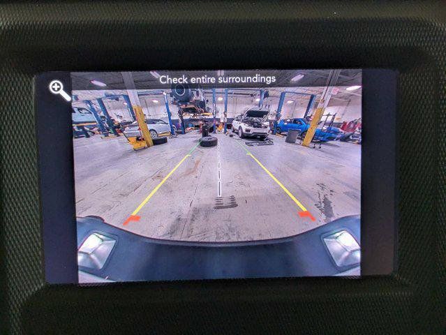 Certified 2022 Jeep Gladiator Sport AWD/4WD image 21