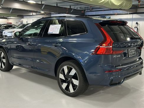 Used 2024 Volvo XC60 T8 Plus w/ Protection Package Premier AWD/4WD image 6