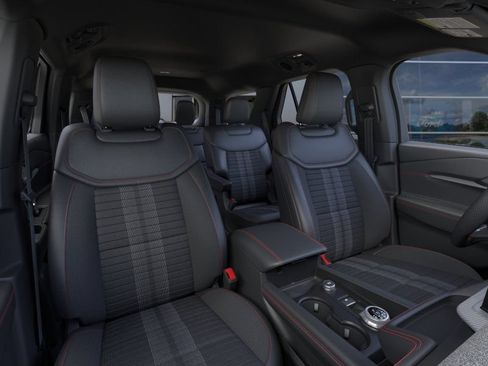 New 2026 Ford Explorer ST-Line w/ ST-Line Street Pack RWD image 11
