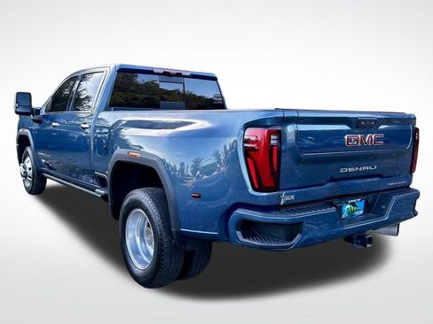 Used 2025 GMC Sierra 3500 Denali w/ Denali Reserve Package image 7