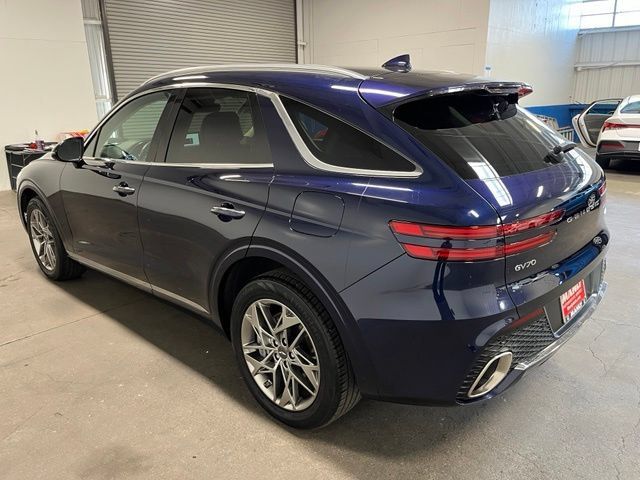 Used 2025 Genesis GV70 2.5T AWD/4WD image 5