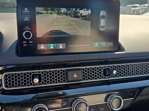 Used 2024 Honda Civic Touring image 14