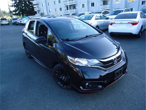 Used 2018 Honda Fit Sport image 3