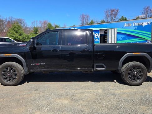 Used 2024 GMC Sierra 3500 AT4 w/ AT4 Preferred Package image 4
