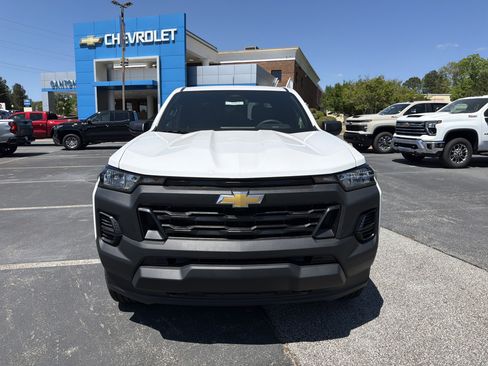 New 2026 Chevrolet Colorado W/T image 2