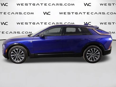 Used 2024 Cadillac Lyriq Sport RWD image 5