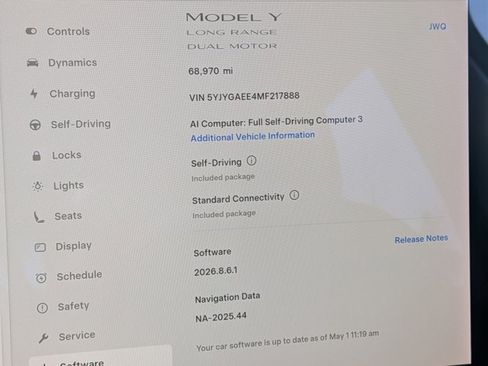 Used 2021 Tesla Model Y Long Range AWD/4WD image 27