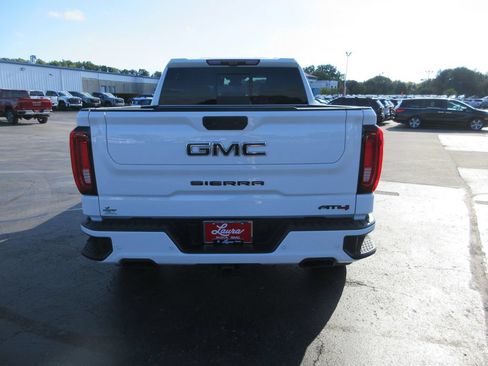 Used 2025 GMC Sierra 1500 AT4 w/ AT4 Premium Package AWD/4WD image 6