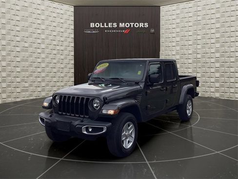 Certified 2022 Jeep Gladiator Sport image 10