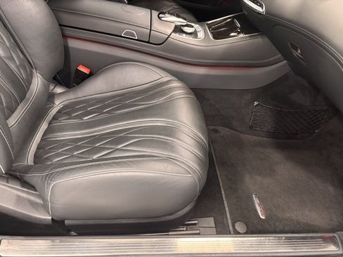 Used 2016 Mercedes-Benz S 63 AMG 4MATIC Coupe image 17