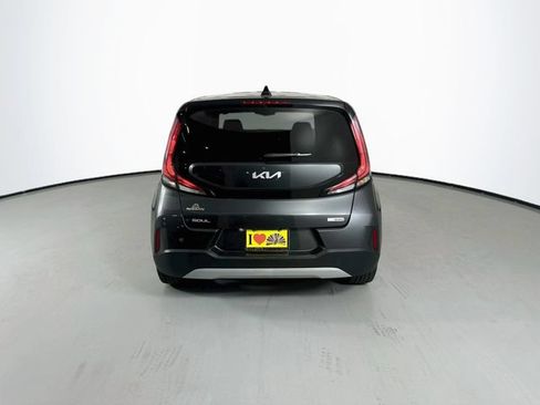 Used 2024 Kia Soul EX FWD image 8