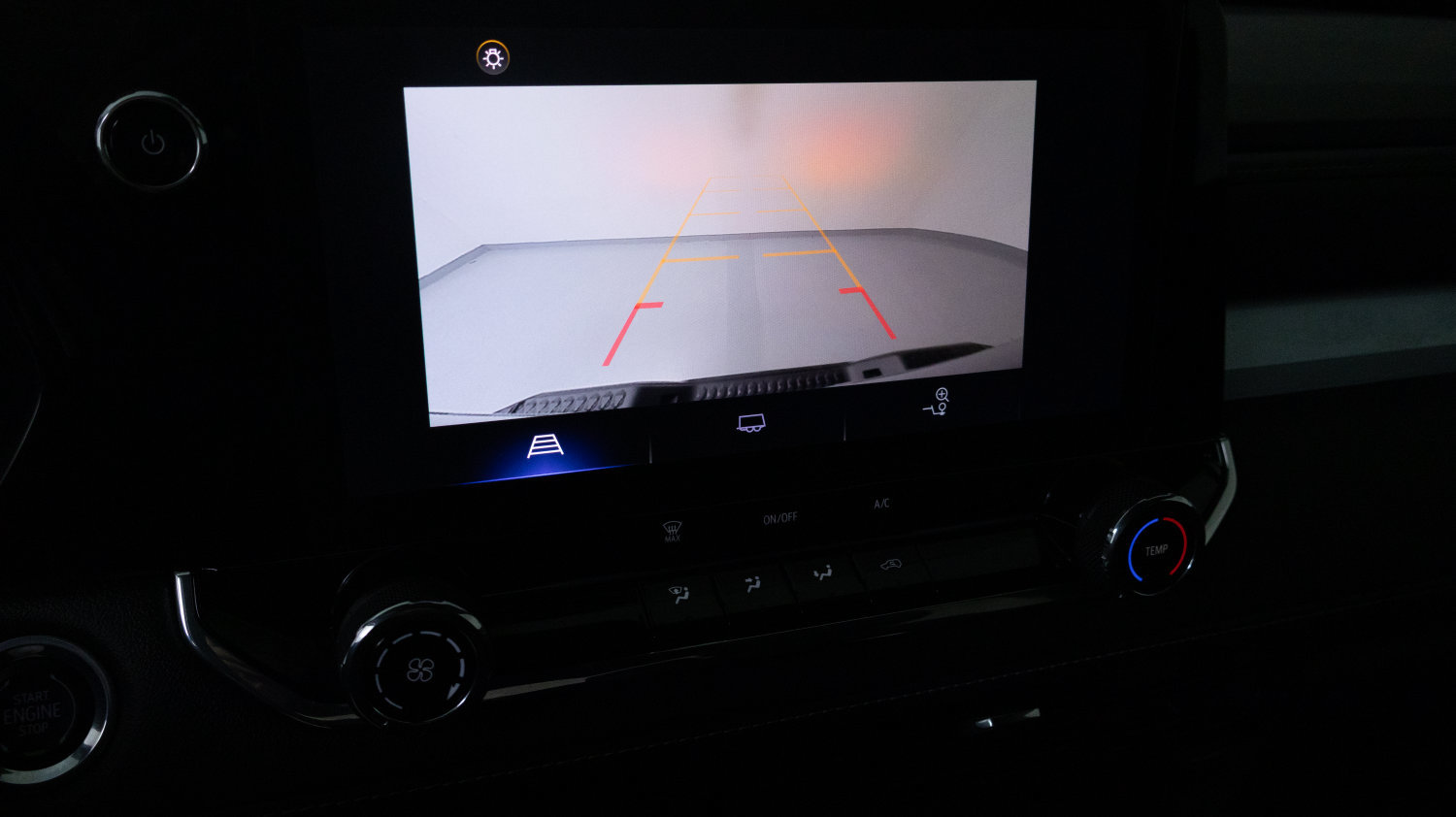 Used 2023 Chevrolet Colorado LT RWD image 16