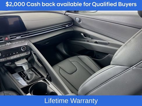 New 2026 Hyundai Elantra Limited image 25