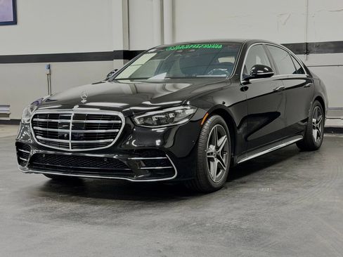 Used 2024 Mercedes-Benz S 580 4MATIC Sedan image 6