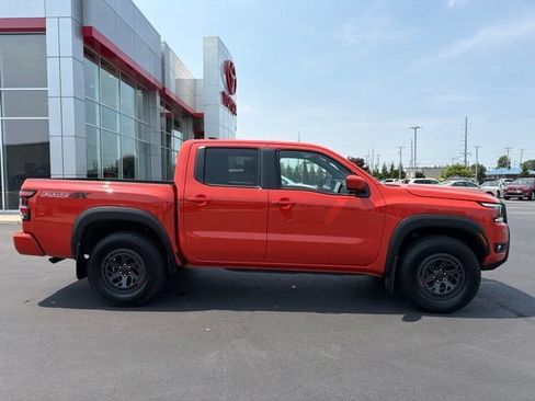 Used 2025 Nissan Frontier PRO-4X w/ Interior Protection Package AWD/4WD image 9