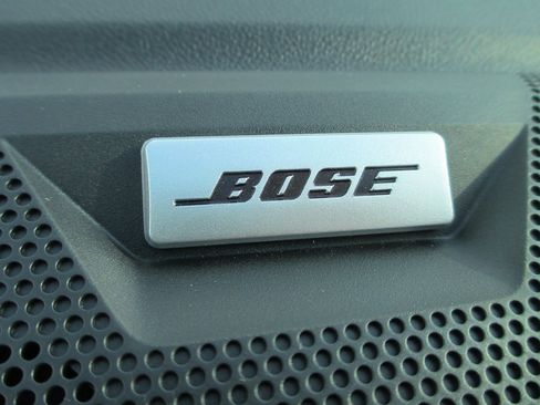 New 2026 GMC Canyon Denali image 17