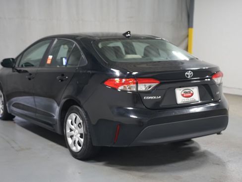 Used 2024 Toyota Corolla LE FWD image 6
