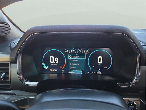 Used 2023 Ford F150 Lariat w/ Trailer Tow Package image 18