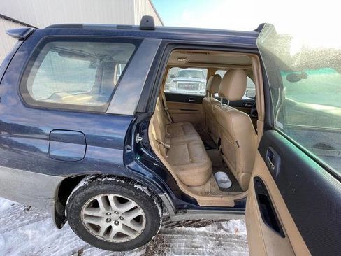 Used 2005 Subaru Forester 2.5XS L.L. Bean image 25