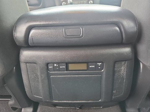 Used 2017 Nissan Armada SV w/ Driver Package RWD image 21