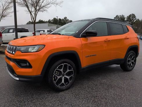 New 2026 Jeep Compass Limited image 7