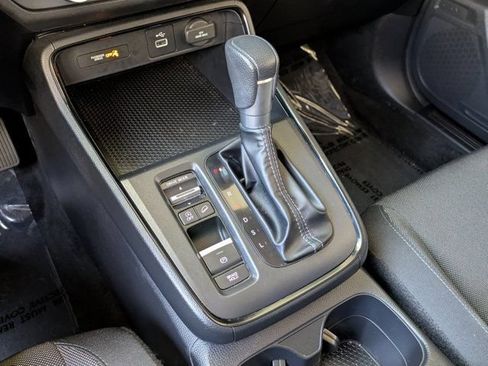 Used 2025 Honda CR-V LX image 18