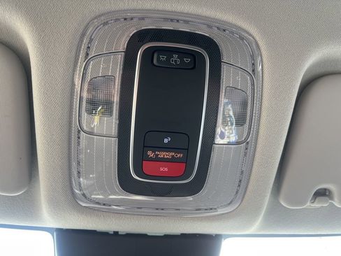 Used 2025 Hyundai Kona SEL AWD/4WD image 62