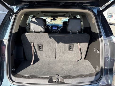 Used 2019 GMC Acadia Denali w/ GMC Pro Grade Package image 21