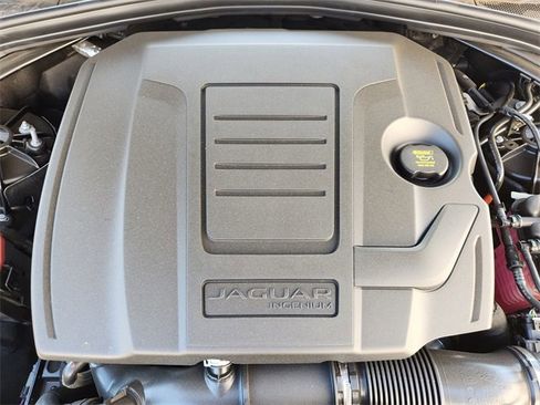 Used 2026 Jaguar F-PACE R-Dynamic S image 22