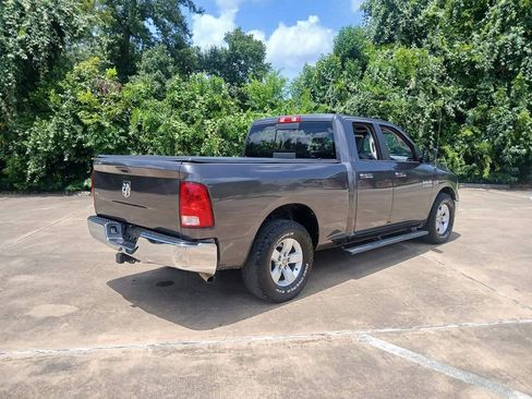 Used 2014 RAM 1500 Classic SLT RWD image 3