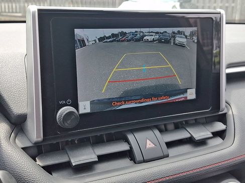 Used 2023 Toyota RAV4 SE w/ Weather & Moonroof Package AWD/4WD image 18