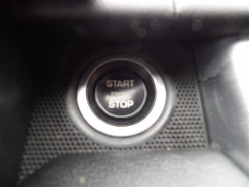 Used 2016 Land Rover Range Rover Sport HSE image 22