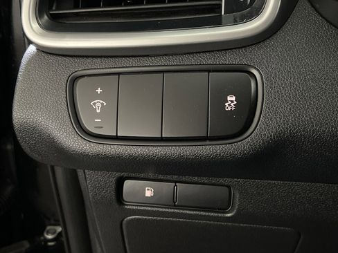 Used 2020 Kia Sorento L image 32