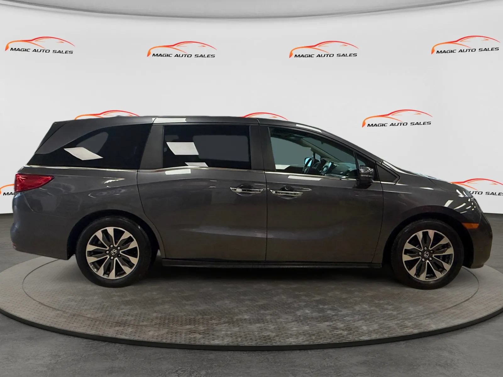 Used 2021 Honda Odyssey EX-L image 6