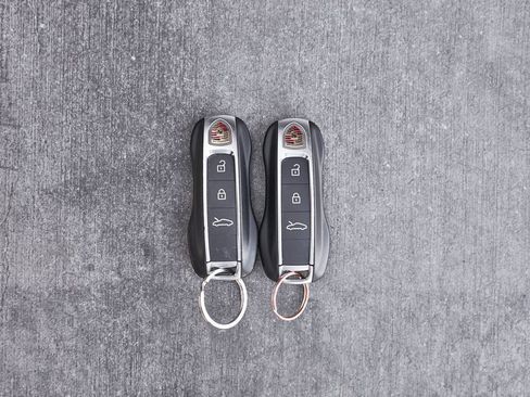 Used 2024 Porsche 911 Carrera GTS w/ Premium Package image 71