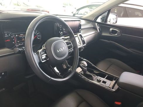 Certified 2022 Kia Sorento SX image 21