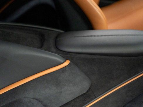 Certified 2022 Ferrari Roma image 50