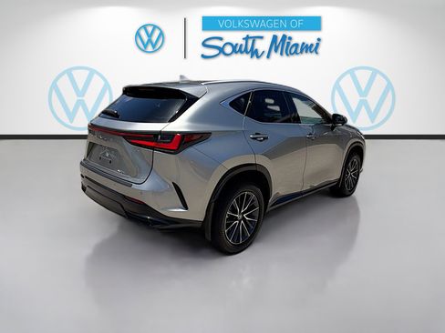 Used 2025 Lexus NX 250 FWD w/ Accessory Package (2T) image 7