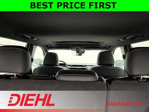 New 2026 Jeep Grand Cherokee Laredo image 10