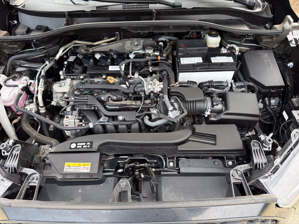 Used 2025 Toyota Corolla Cross LE FWD image 25