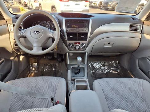 Used 2010 Subaru Forester 2.5X Premium image 2
