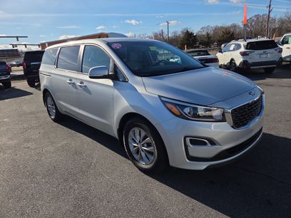 Used 2021 Kia Sedona LX