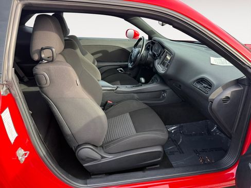 Used 2023 Dodge Challenger GT image 19