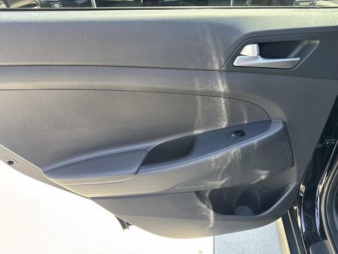 Used 2020 Hyundai Tucson Value FWD image 19