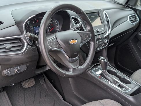 Used 2019 Chevrolet Equinox LT image 14
