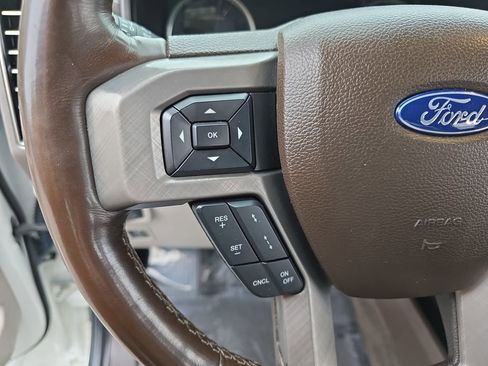 Used 2020 Ford F150 Limited w/ Trailer Tow Package image 17