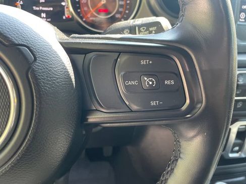 Used 2022 Jeep Wrangler Sport AWD/4WD image 23