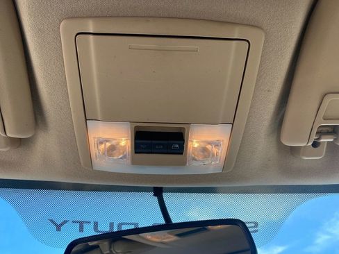 Used 2015 Ford F350 Lariat image 16