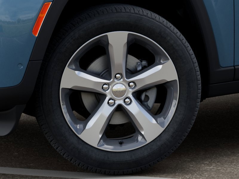 New 2026 Jeep Grand Cherokee Limited w/ Luxury Tech Group II AWD/4WD image 8